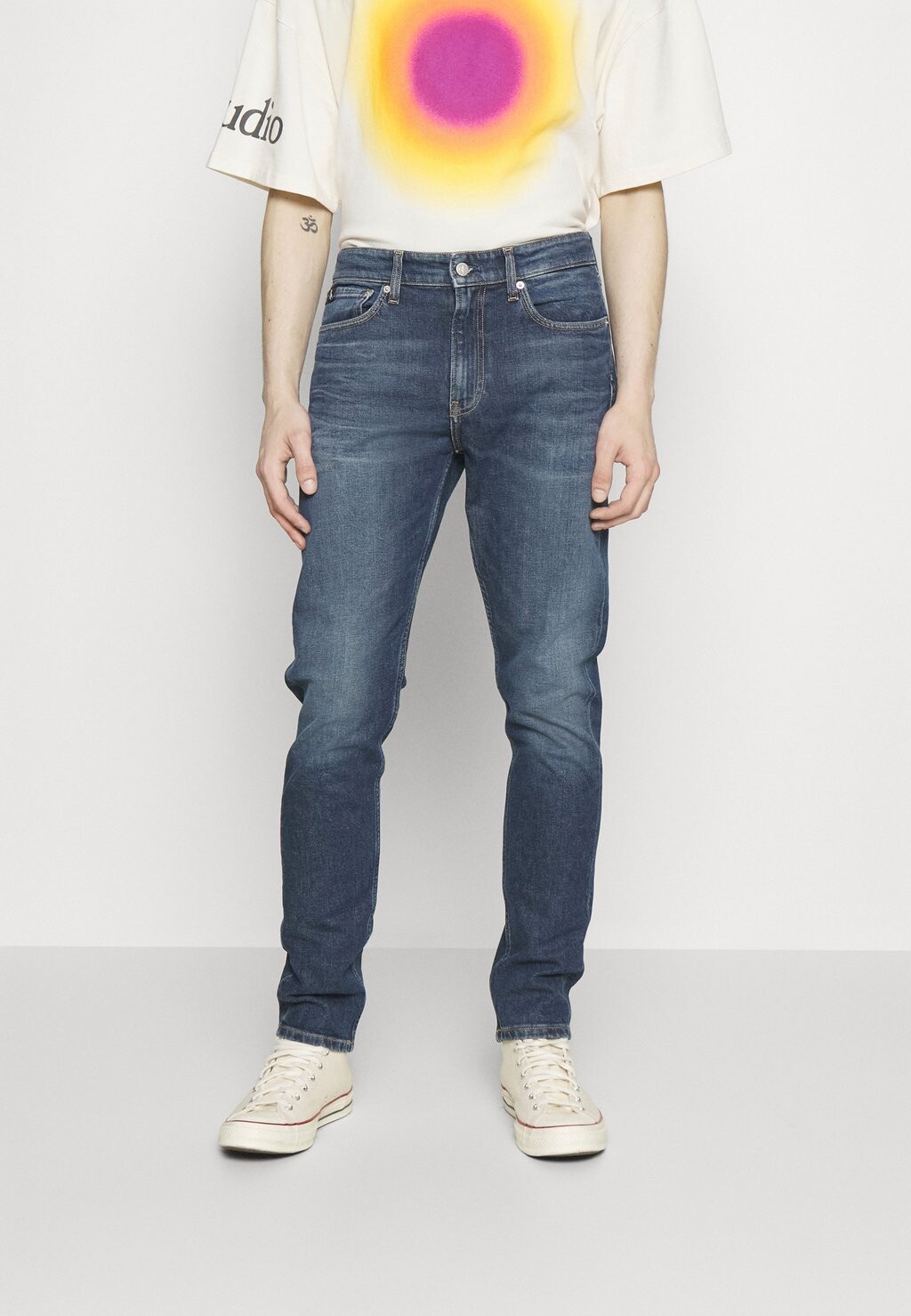 

Зауженные джинсы Calvin Klein Jeans