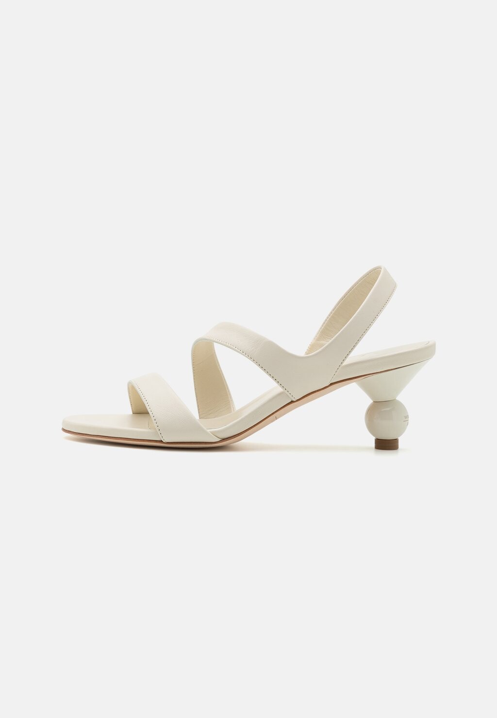 

Босоножки с ремешками ZIGANO WEEKEND MaxMara, цвет bianco avorio
