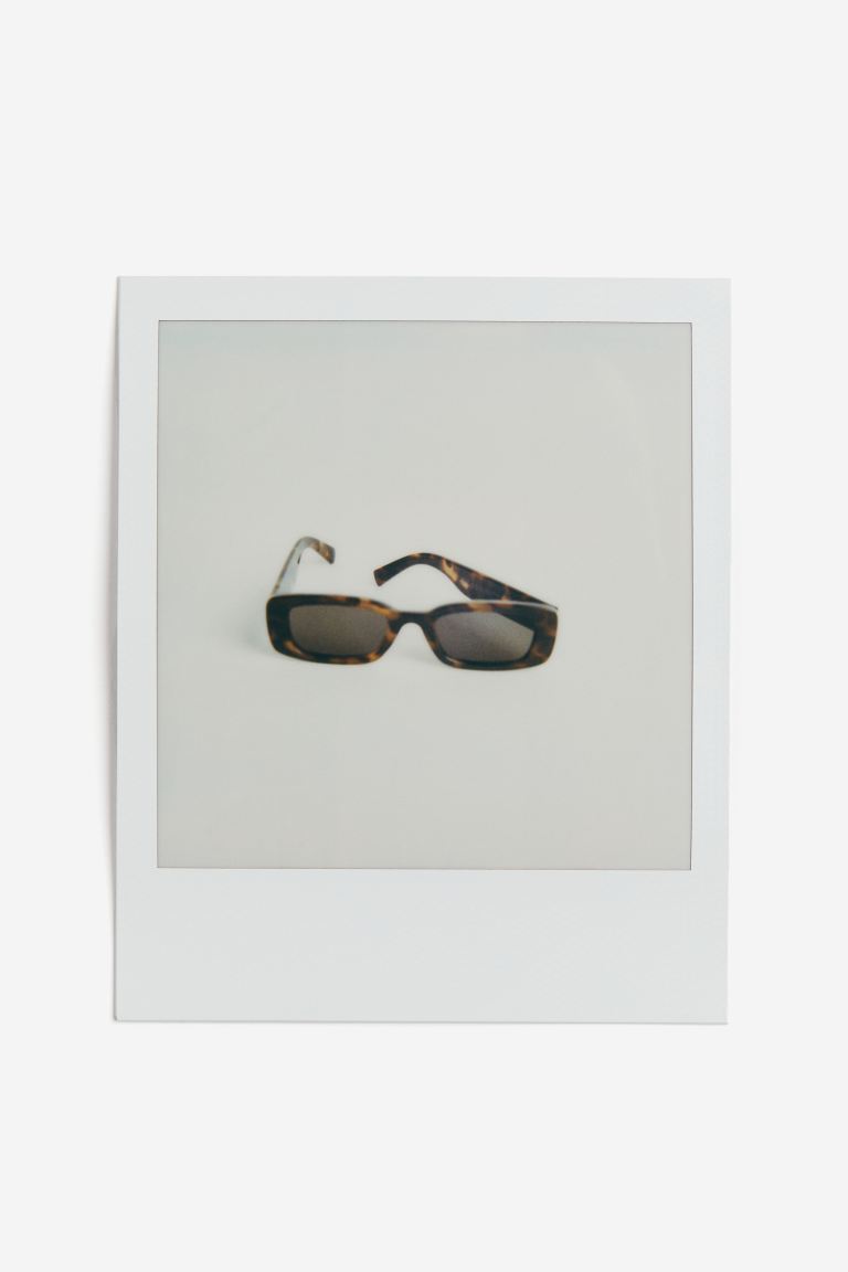 Прямоугольные солнцезащитные очки H&M, коричневый солнцезащитные очки коричневый черный