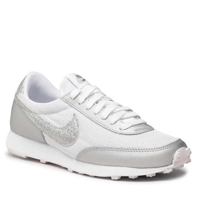 

Кроссовки Nike Dbreak, белый