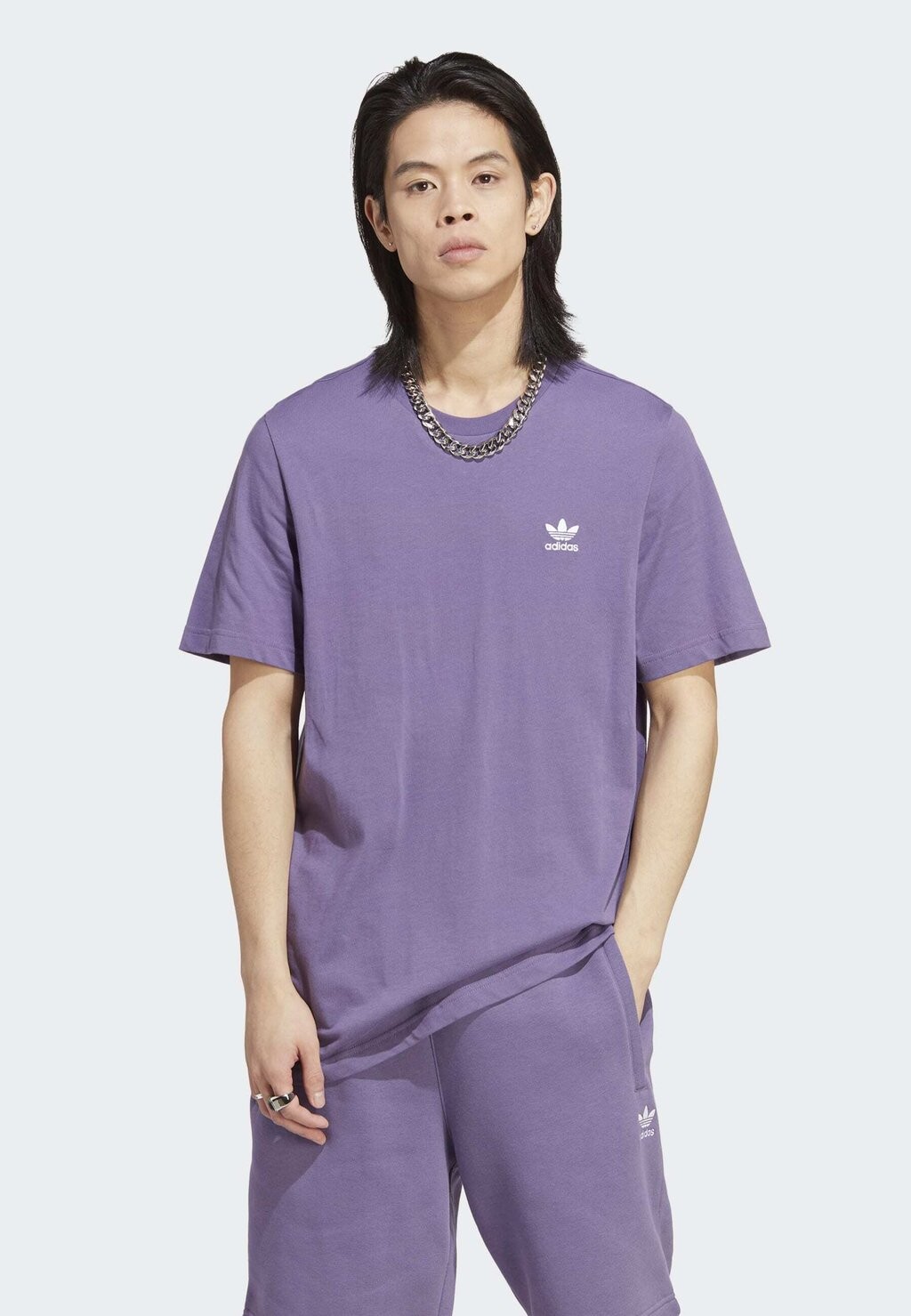 

Базовая футболка adidas Originals, Фиолетовый