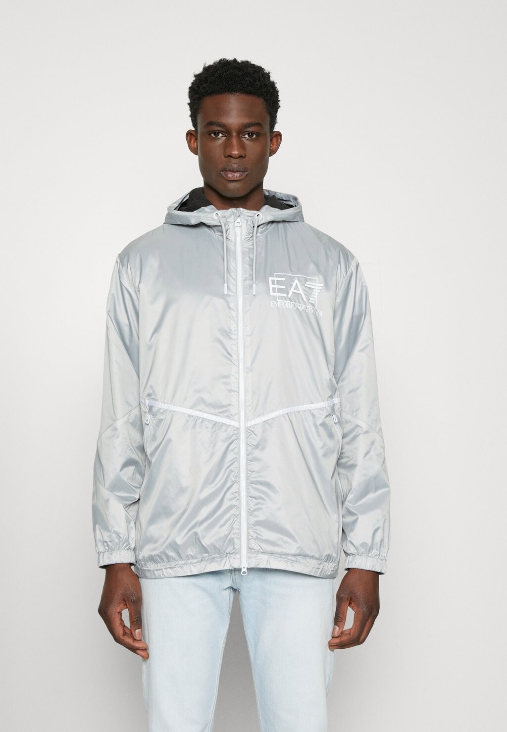 

Легкая куртка Armani Emporio