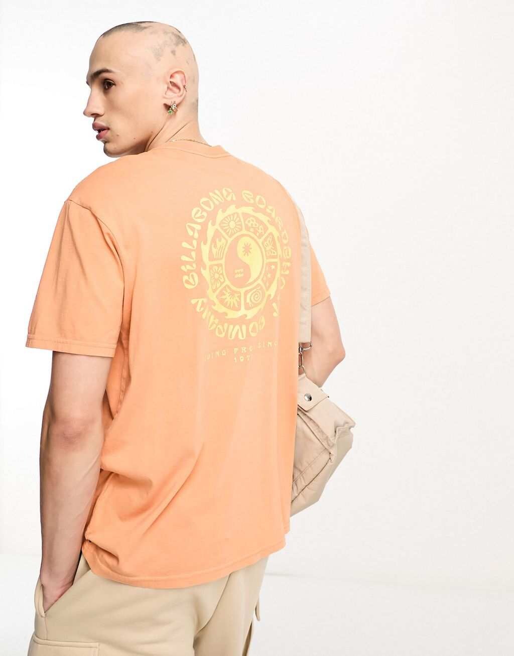 

Оранжевая футболка Billabong Connection, Оранжевый