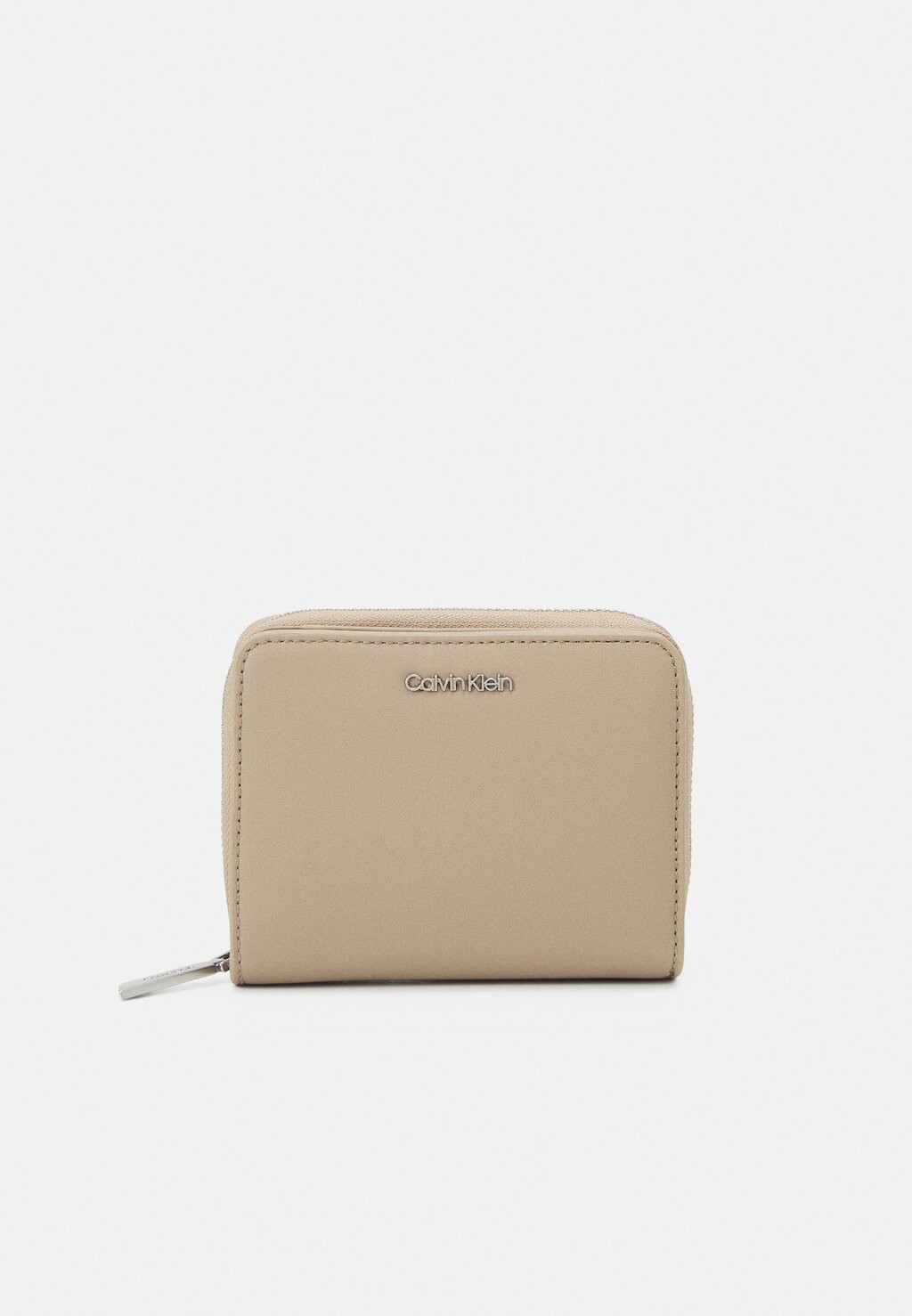 

Кошелек Must Wallet Flap Calvin Klein, цвет silver mink