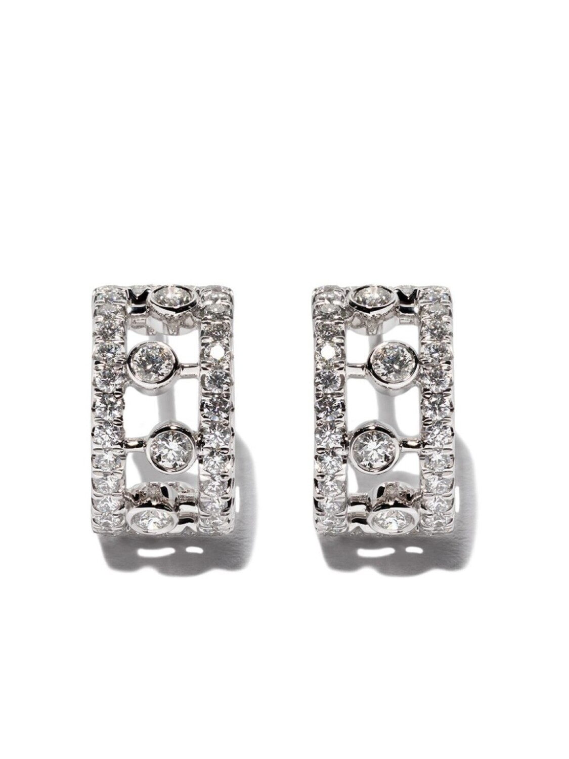 

Серьги Dewdrop из белого золота с бриллиантами De Beers Jewellers, серебряный