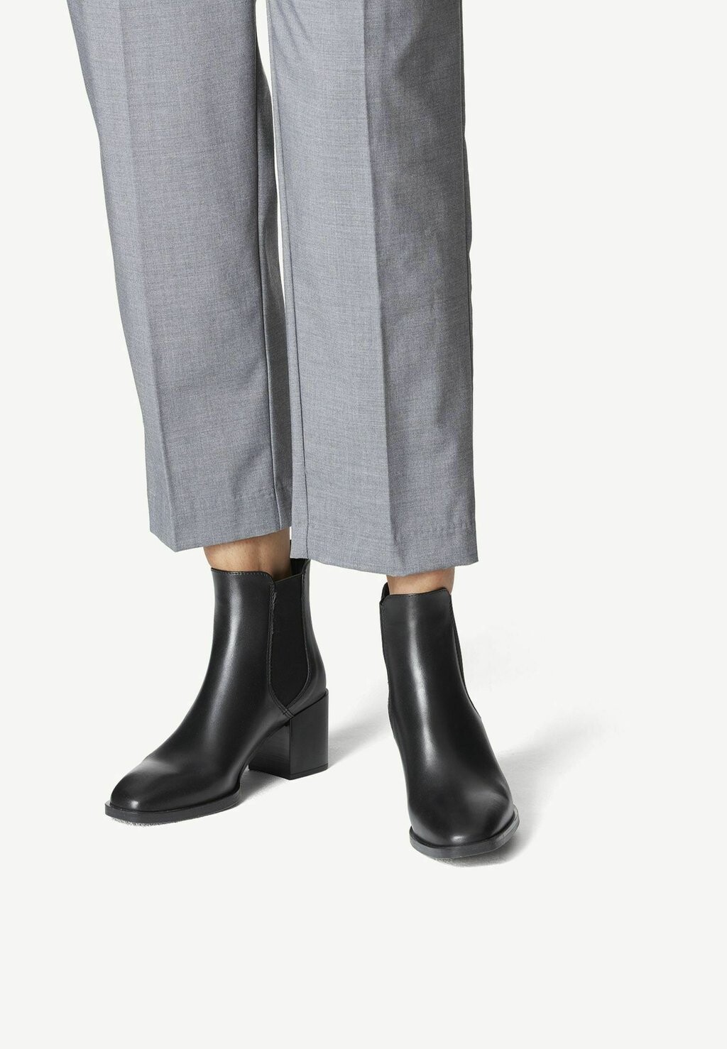 

Ботинки Tamaris, цвет black