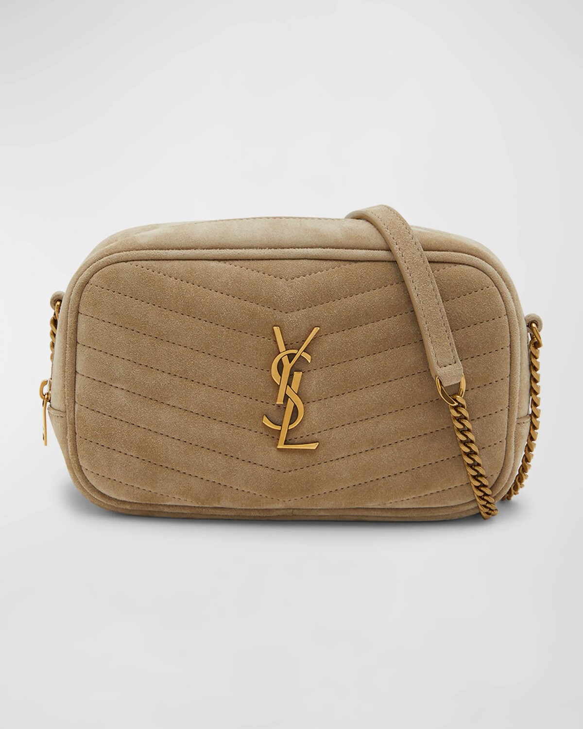 

Сумка для фотоаппарата Lou Mini YSL из стеганой замши Saint Laurent, цвет Matt Gold