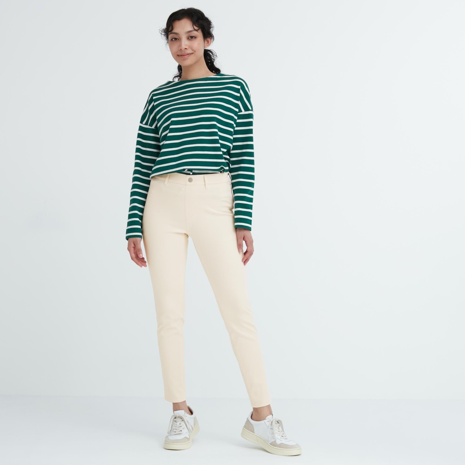 

Легинсы ультра стрейч UNIQLO, от белого
