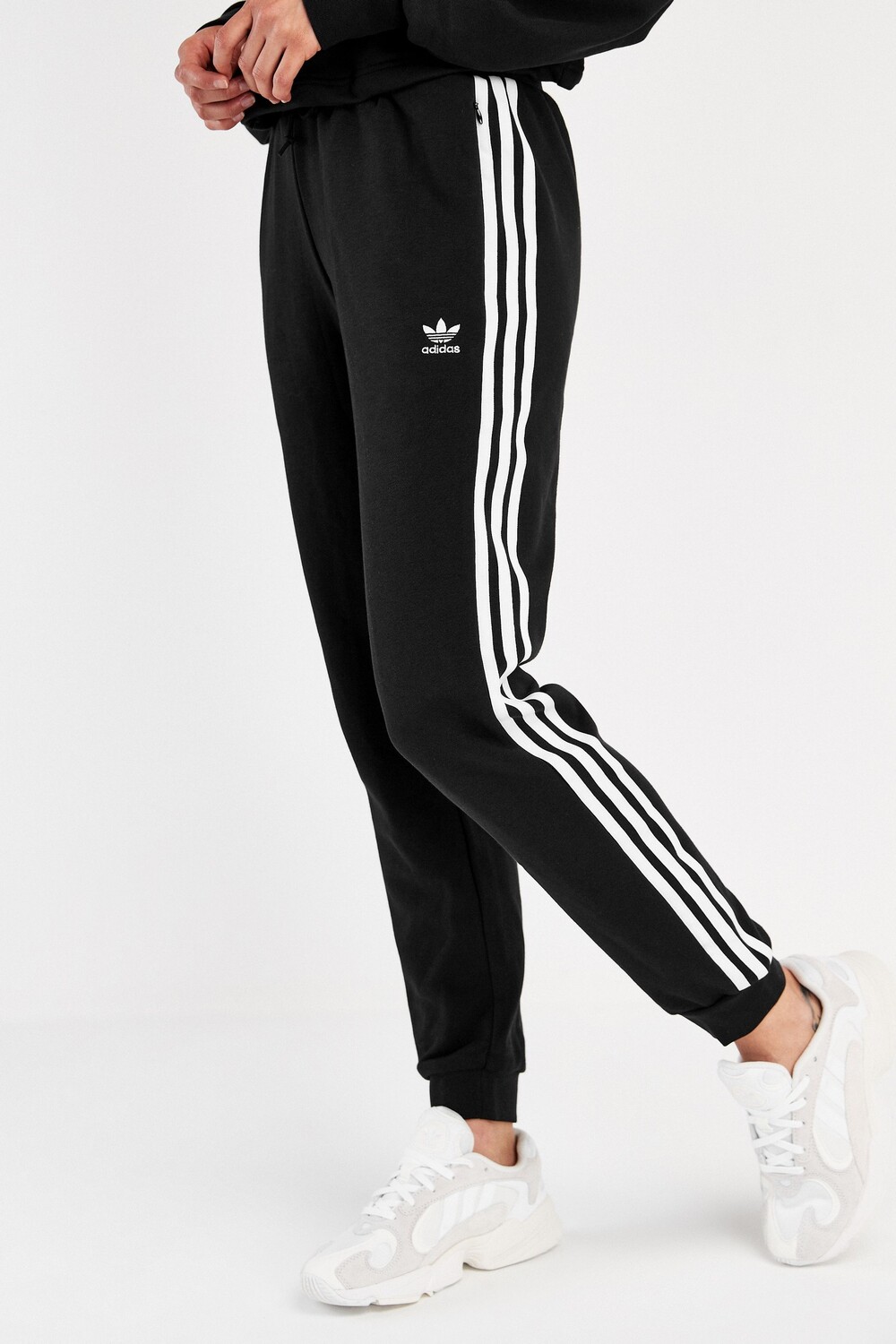

Спортивные брюки с 3 полосками adidas Originals adidas originals, черный