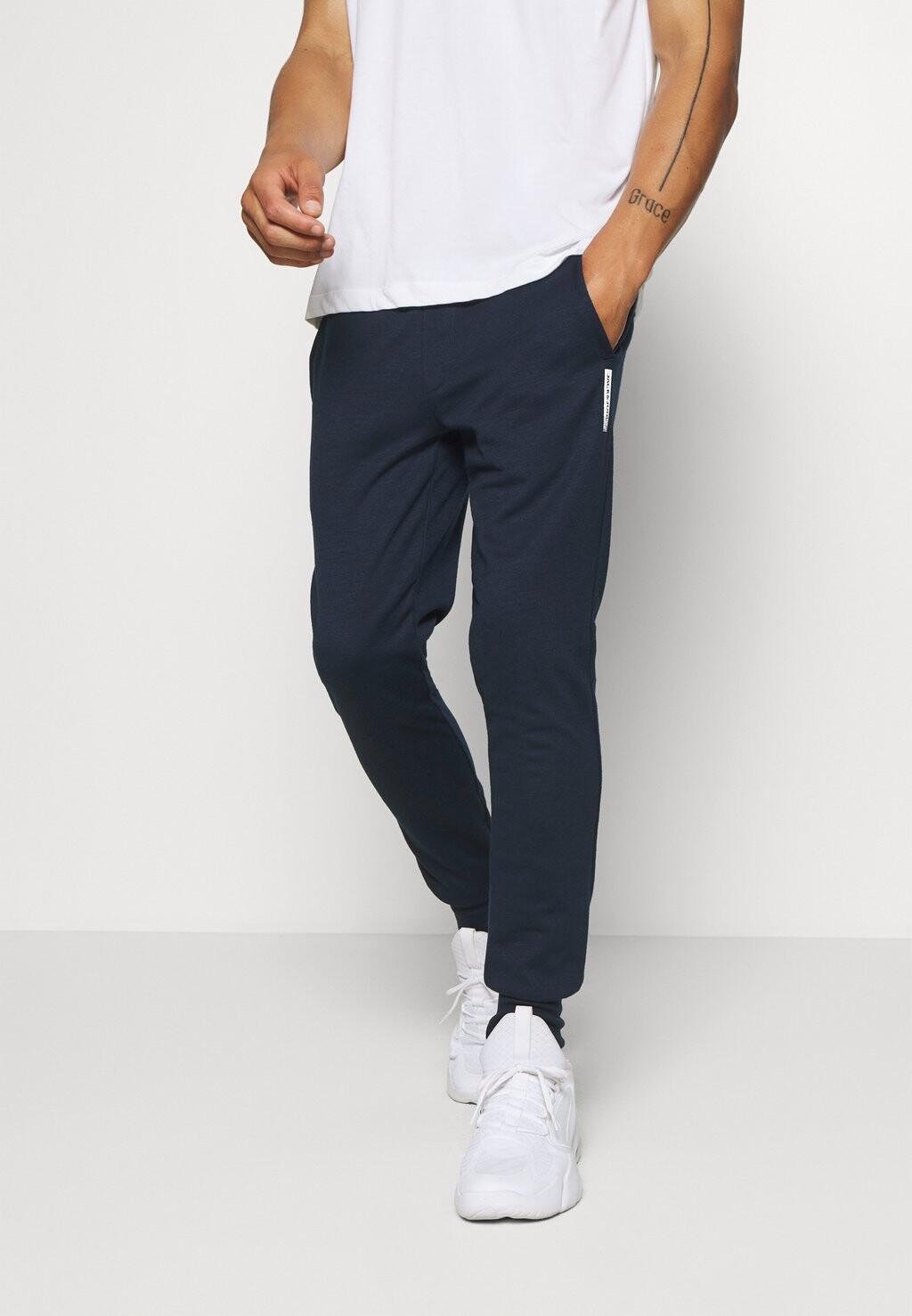 

Спортивные брюки Jack & Jones