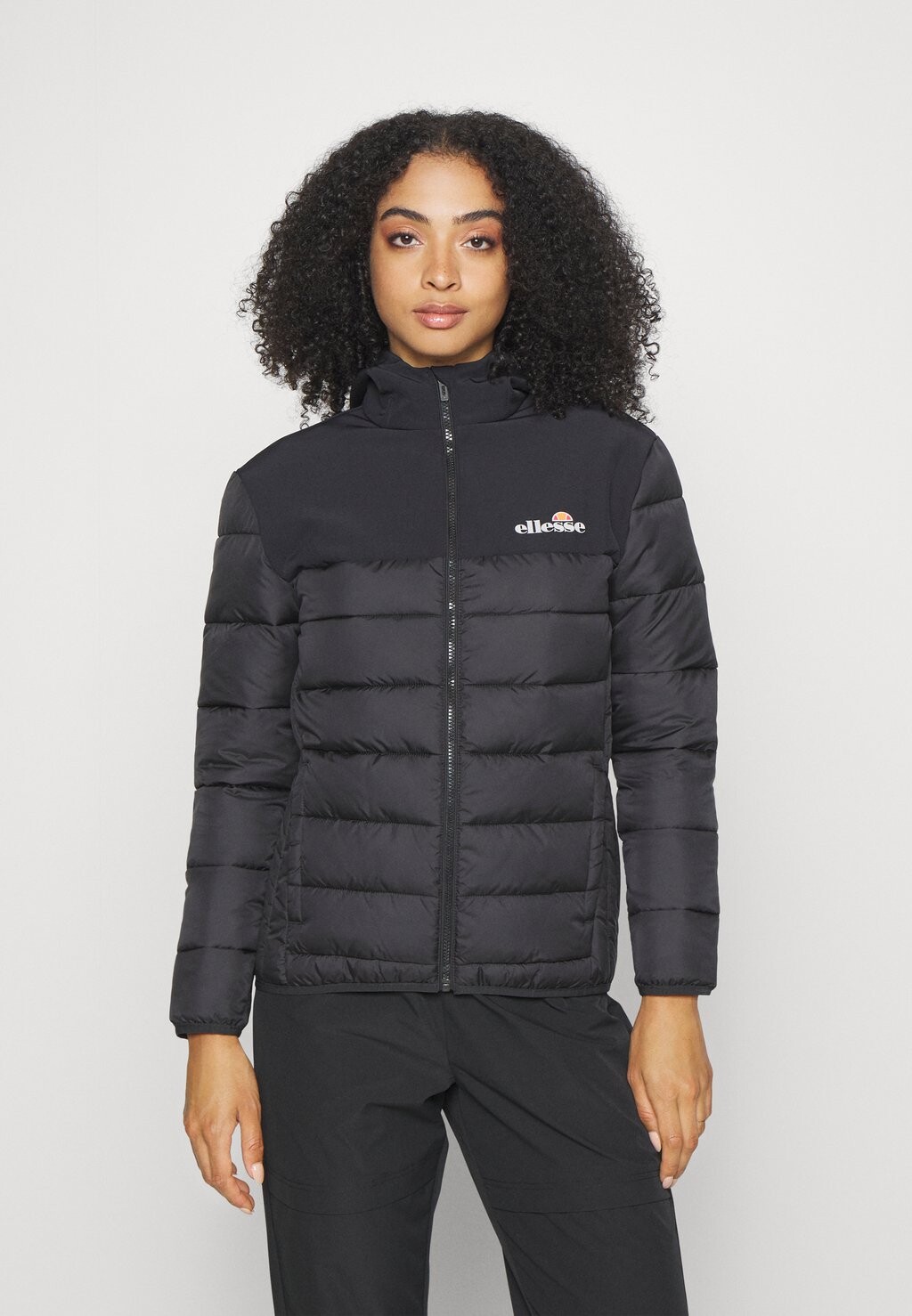 

Зимняя куртка FUENE JACKET Ellesse, черный