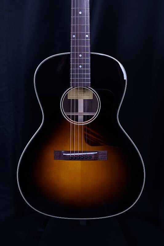 

Акустическая гитара Eastman E20OOSS-SB - Sunburst