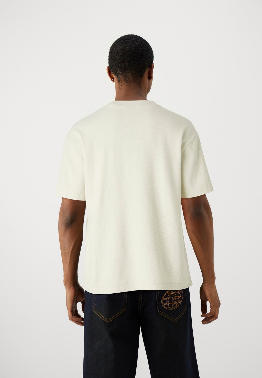 

Базовая футболка OTTOMAN TEE Hollister Co., кремовый