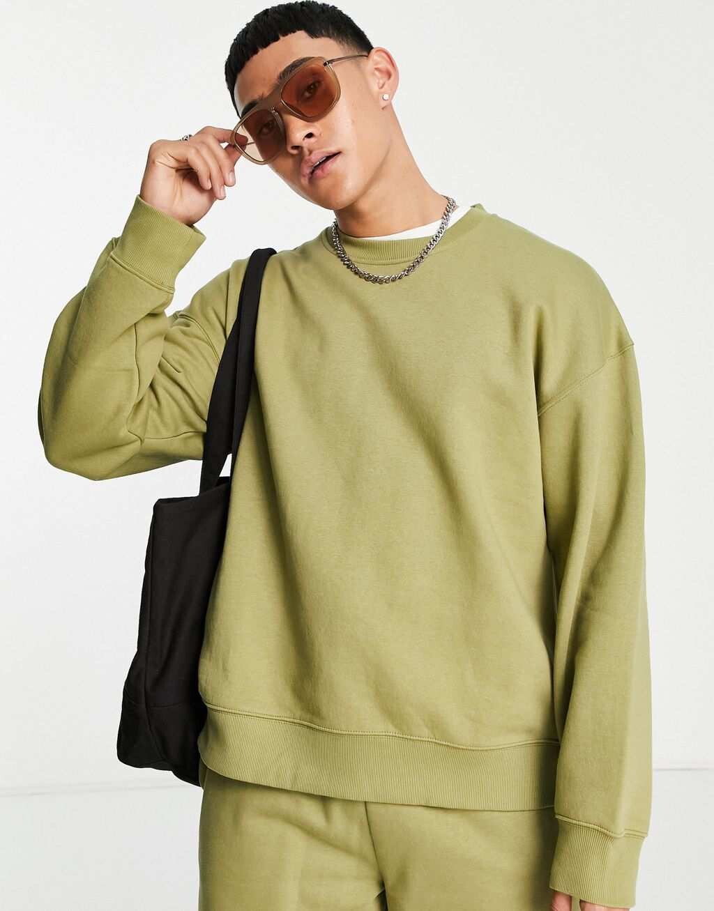 

Толстовка оверсайз цвета хаки Topman