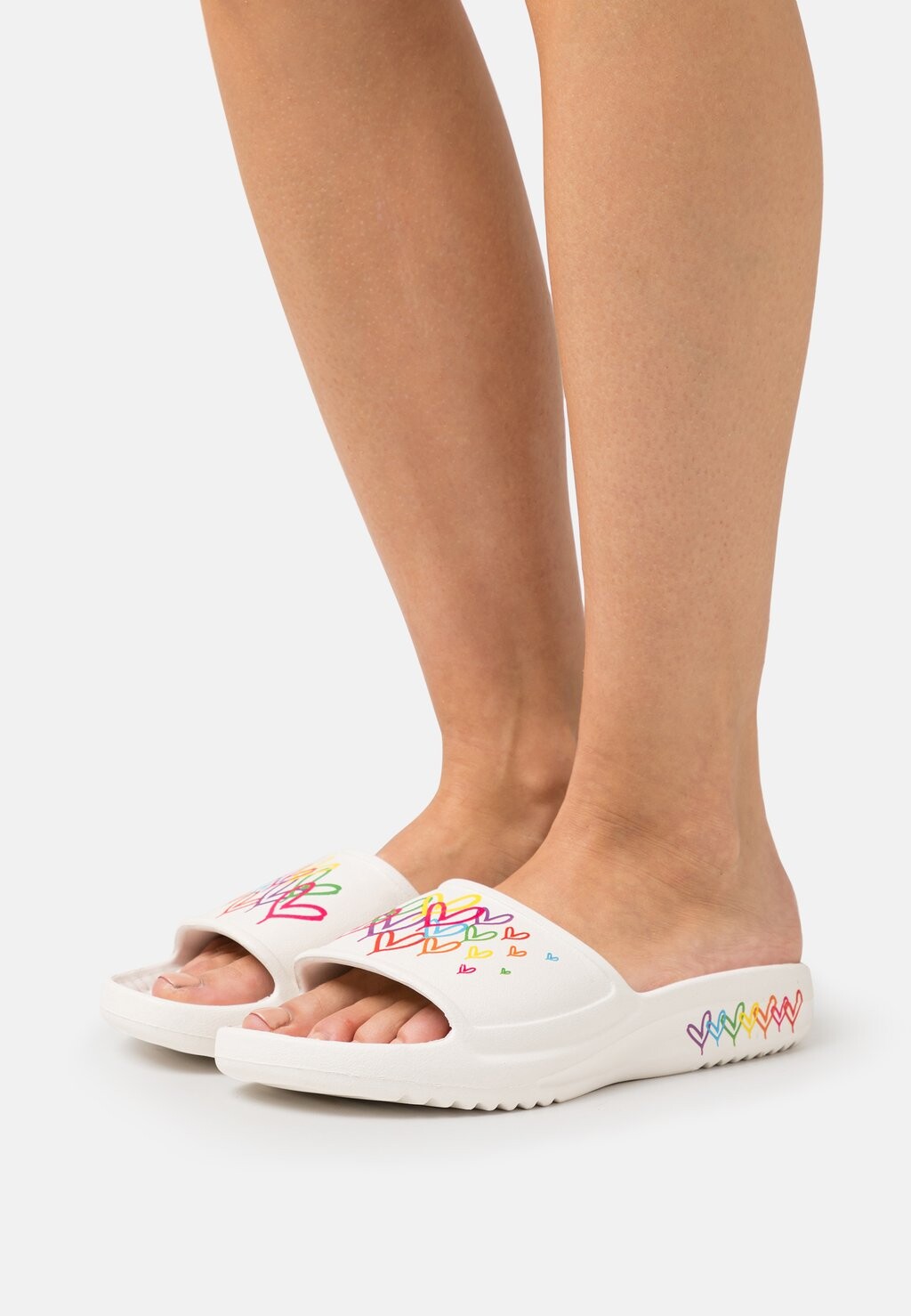 

Шлепанцы Skechers