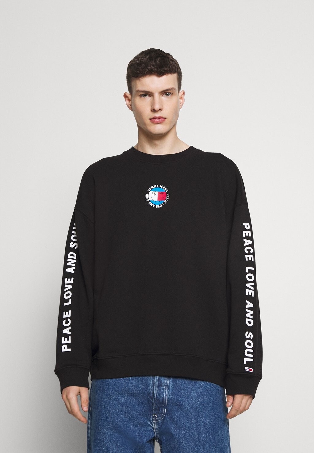 

Толстовка с капюшоном Tommy Jeans, черный