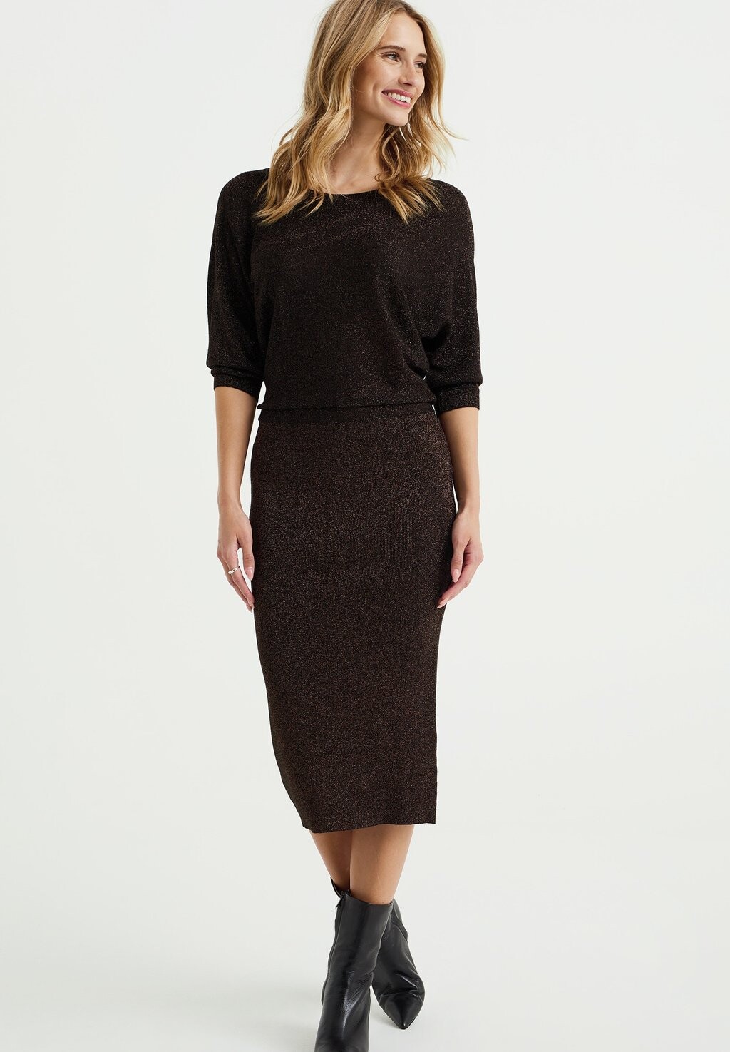 

Трикотажное платье WE Fashion, цвет black