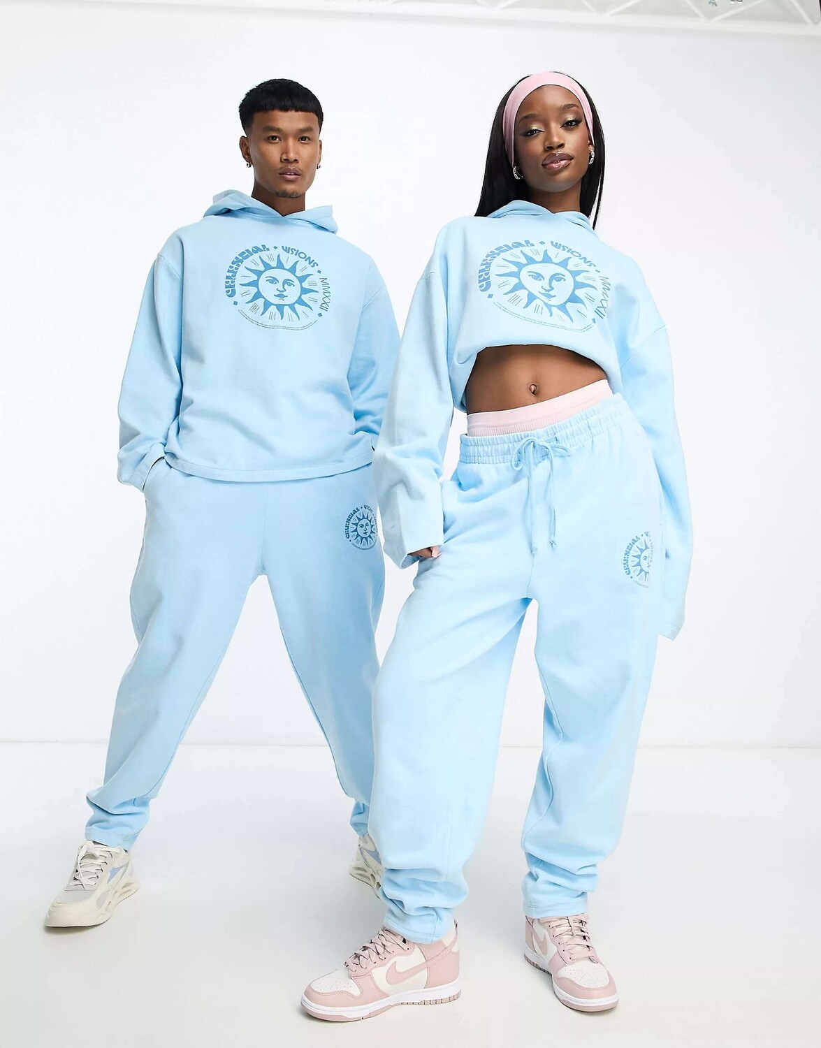 

Синие свободные джоггеры унисекс с принтом ASOS Design