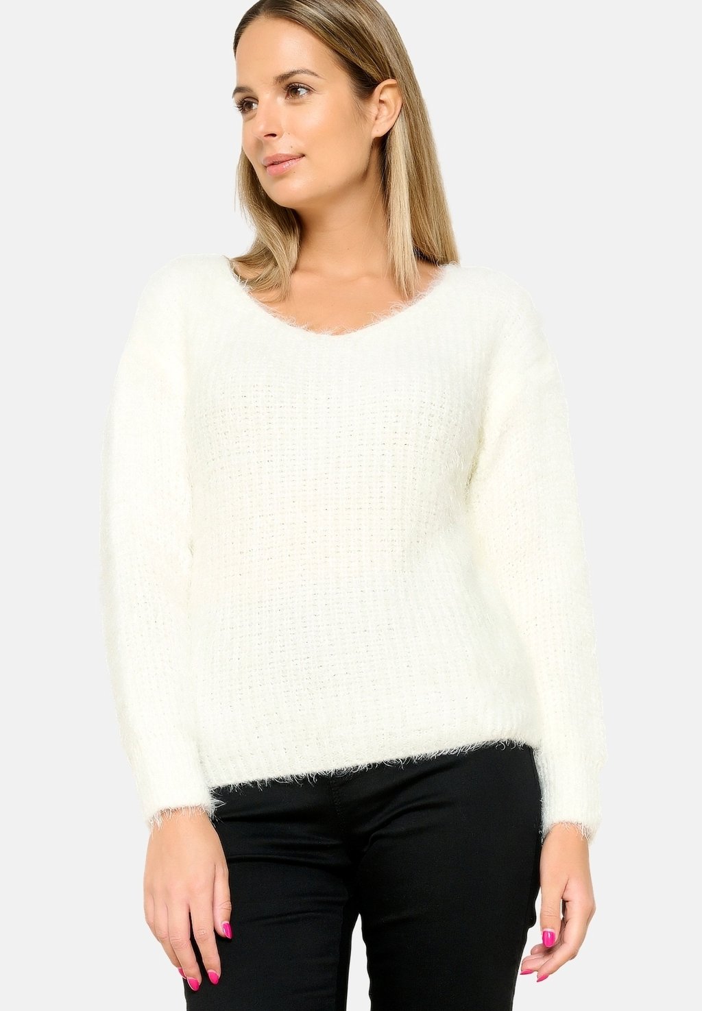 Вязаный свитер LolaLiza, цвет offwhite вязаный свитер hechter paris цвет offwhite