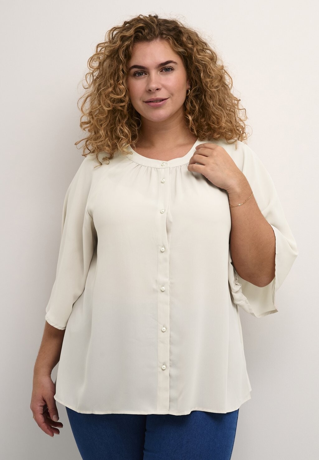 

Рубашка Kaffe Curve KCDITTA, цвет feather gray
