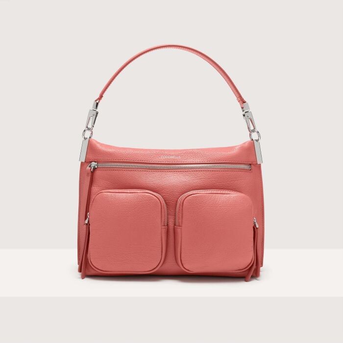 

Сумочка из блестящей кожи с тиснением козы Coccinelle HYLE SHINY GOAT MEDIUM, красный
