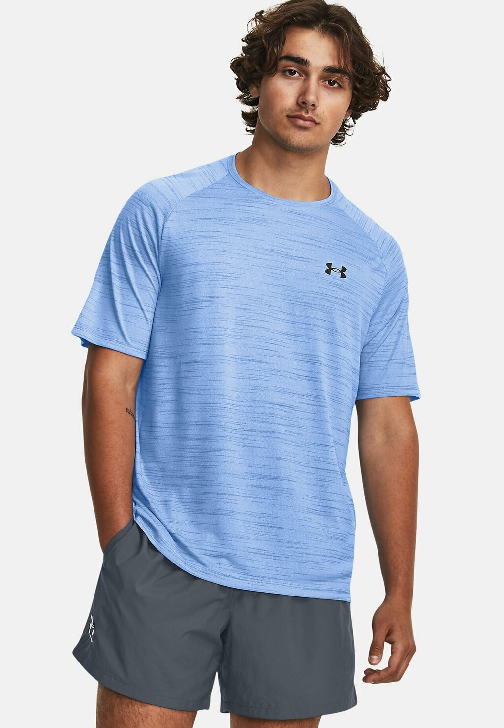 

Спортивная футболка TIGER TECH Under Armour, вода