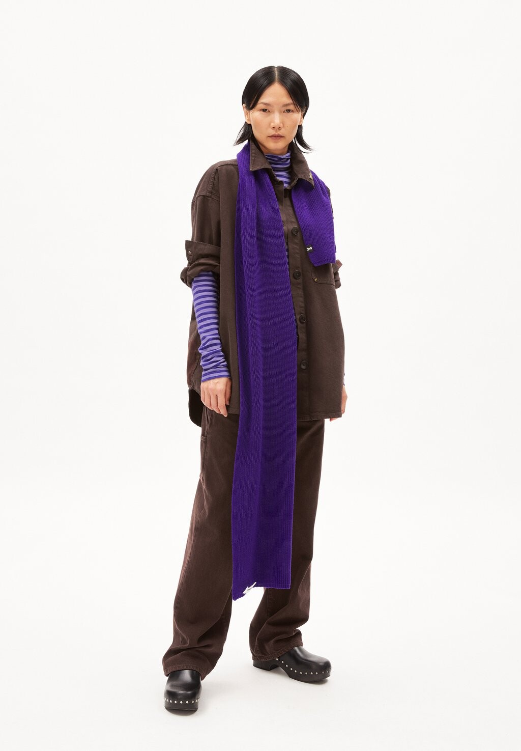

Шарф CLAASAS ARMEDANGELS, цвет indigo lilac