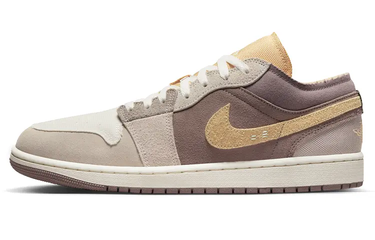 

Кроссовки Jordan 1 Low SE Craft Taupe Haze