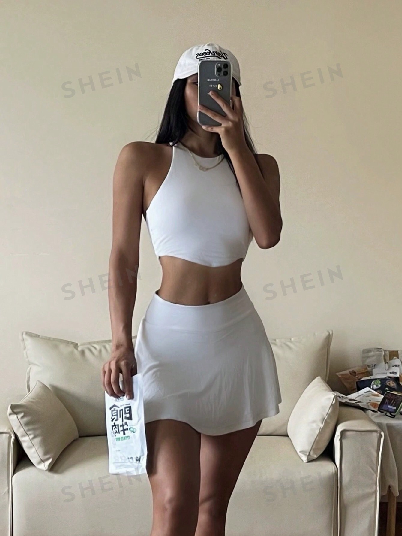 SHEIN EZwear Комплект спортивной одежды из однотонного укороченного топа и юбки без рукавов, белый