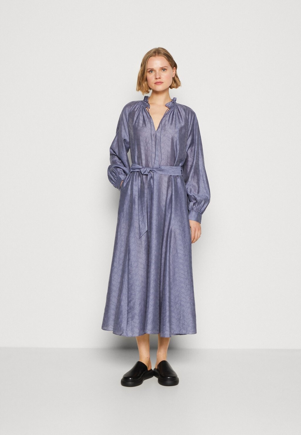 

Дневное платье KAROOKHI LONG DRESS Samsøe Samsøe, серо-голубой, Синий