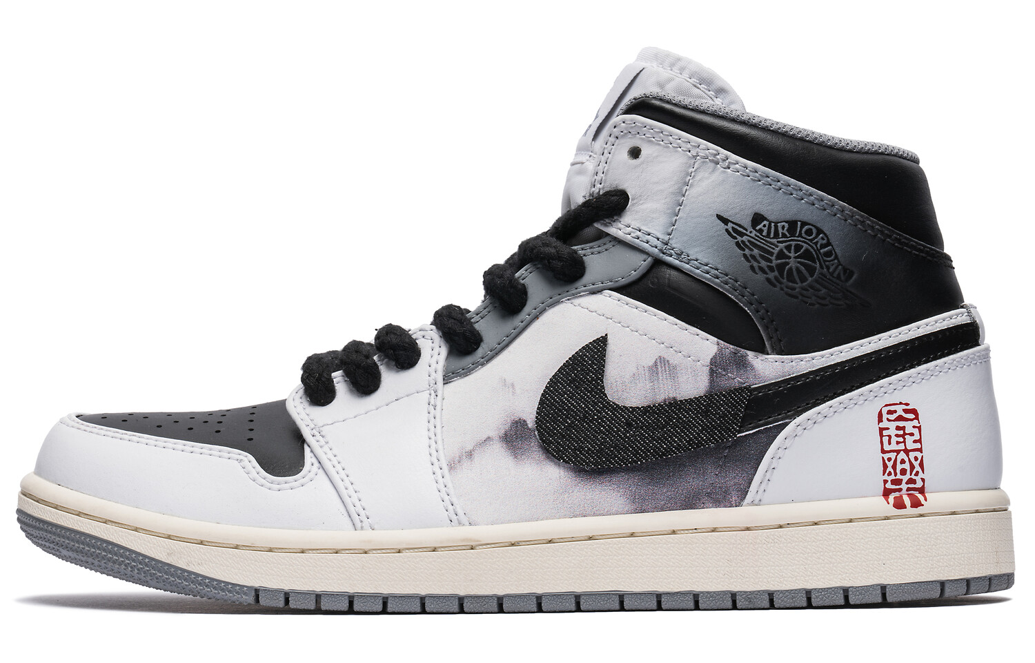 

Баскетбольные кроссовки Air 1 Vintage Men Mid Top Black/White Jordan