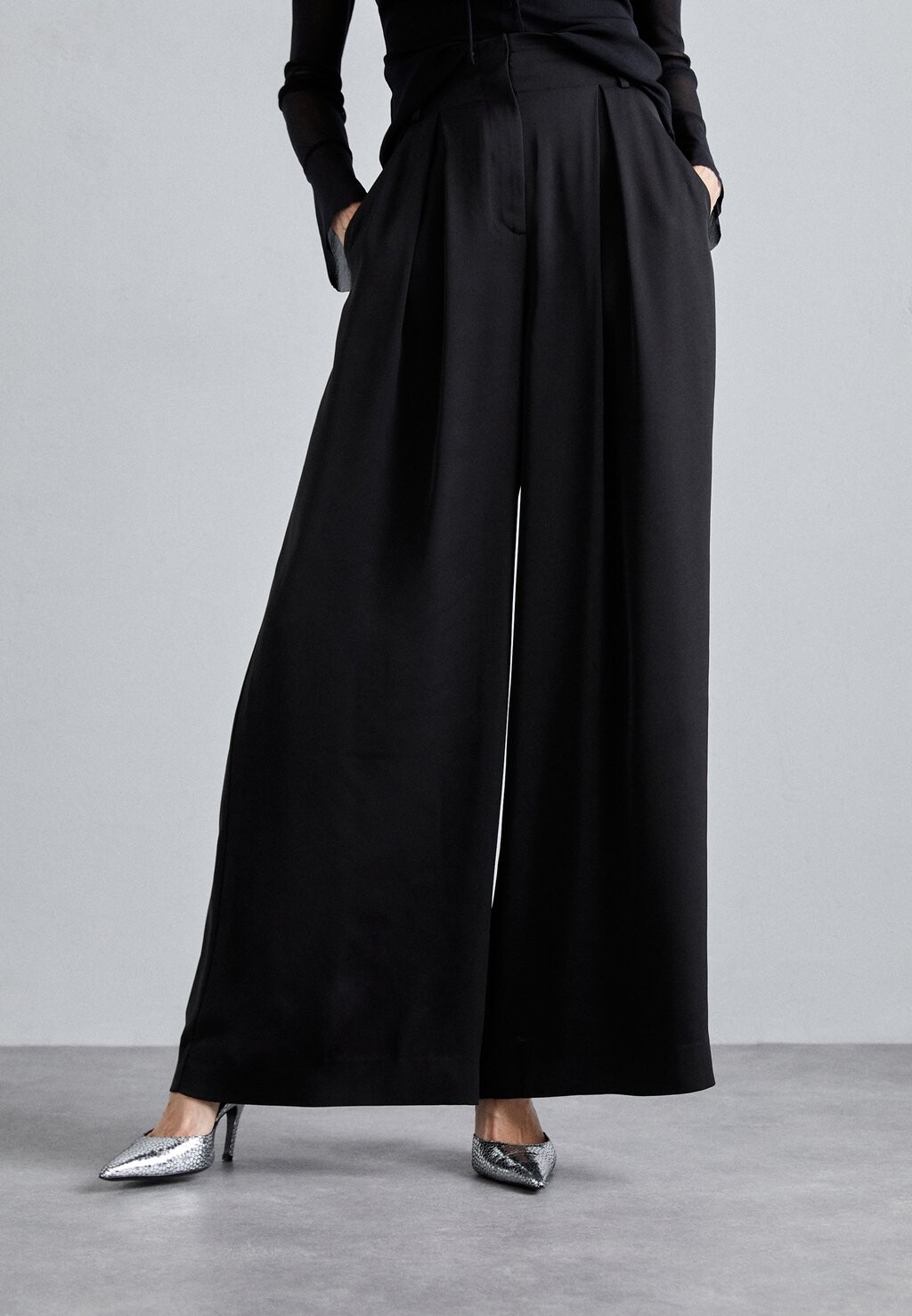 

Брюки Bellini Pants Diane von Furstenberg, черный