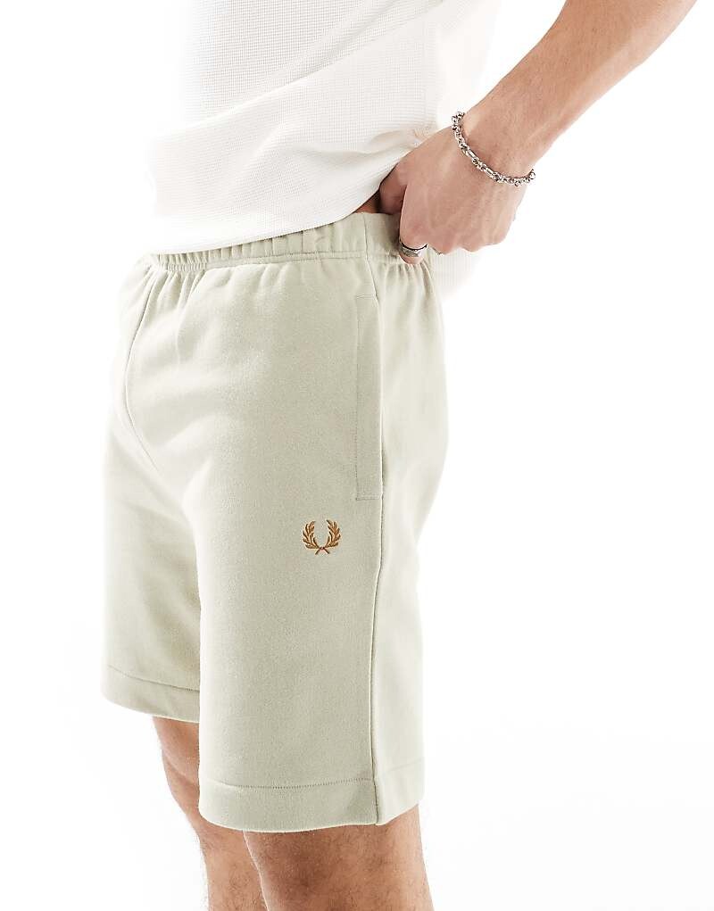 

Fred Perry – Бежевые спортивные штаны
