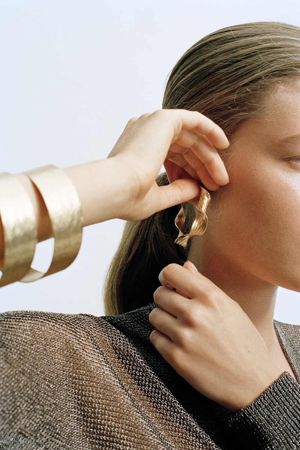 

Текстурные серьги-кольца ZARA, золотой