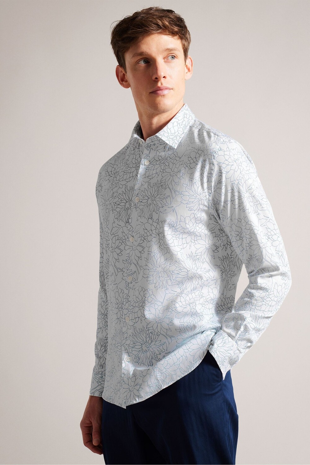 

NealeУзкая белая рубашка с длинными рукавами Плотная с цветами Ted Baker, белый