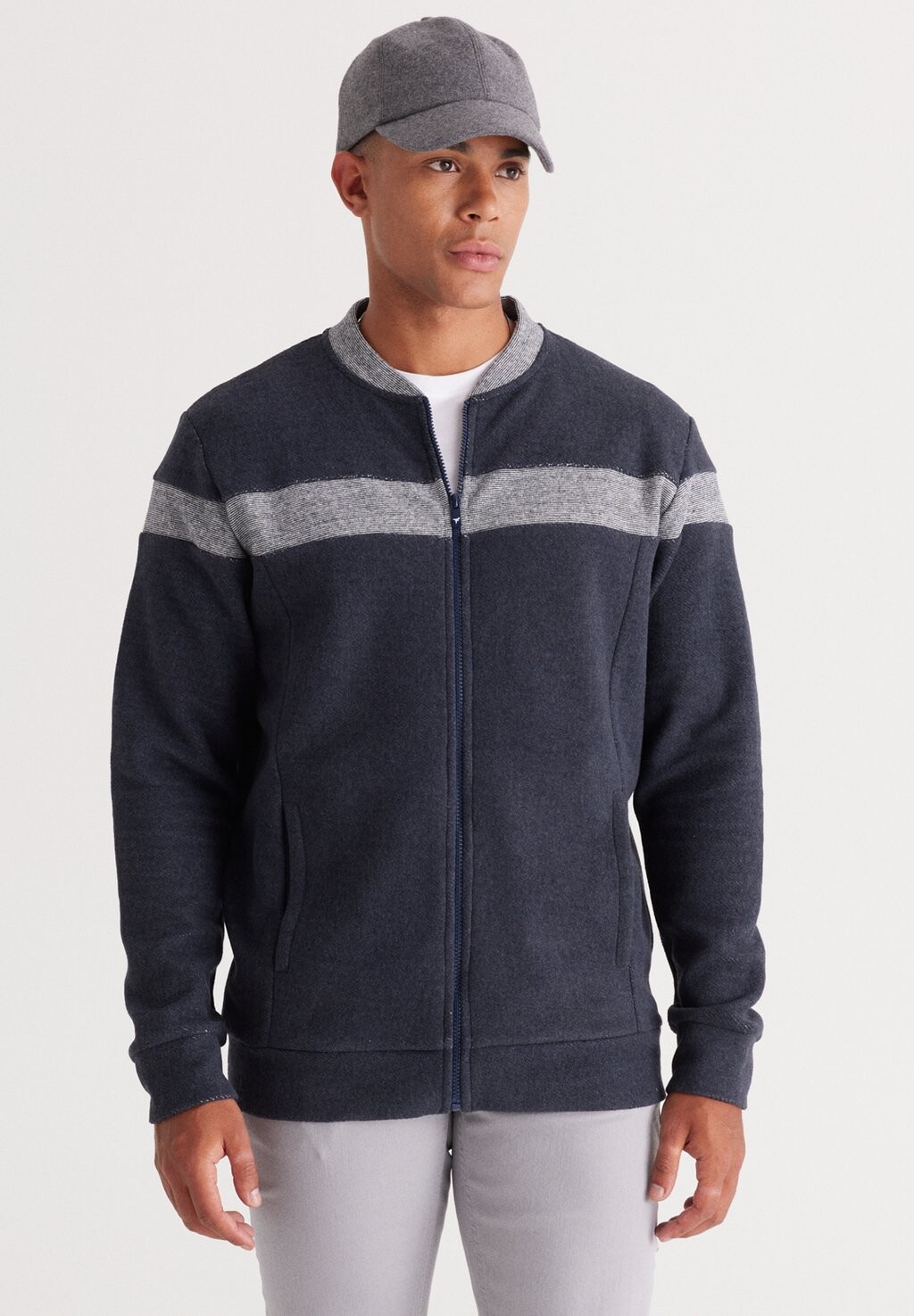 

Куртка-бомбер College Collar AC&CO / ALTINYILDIZ CLASSICS