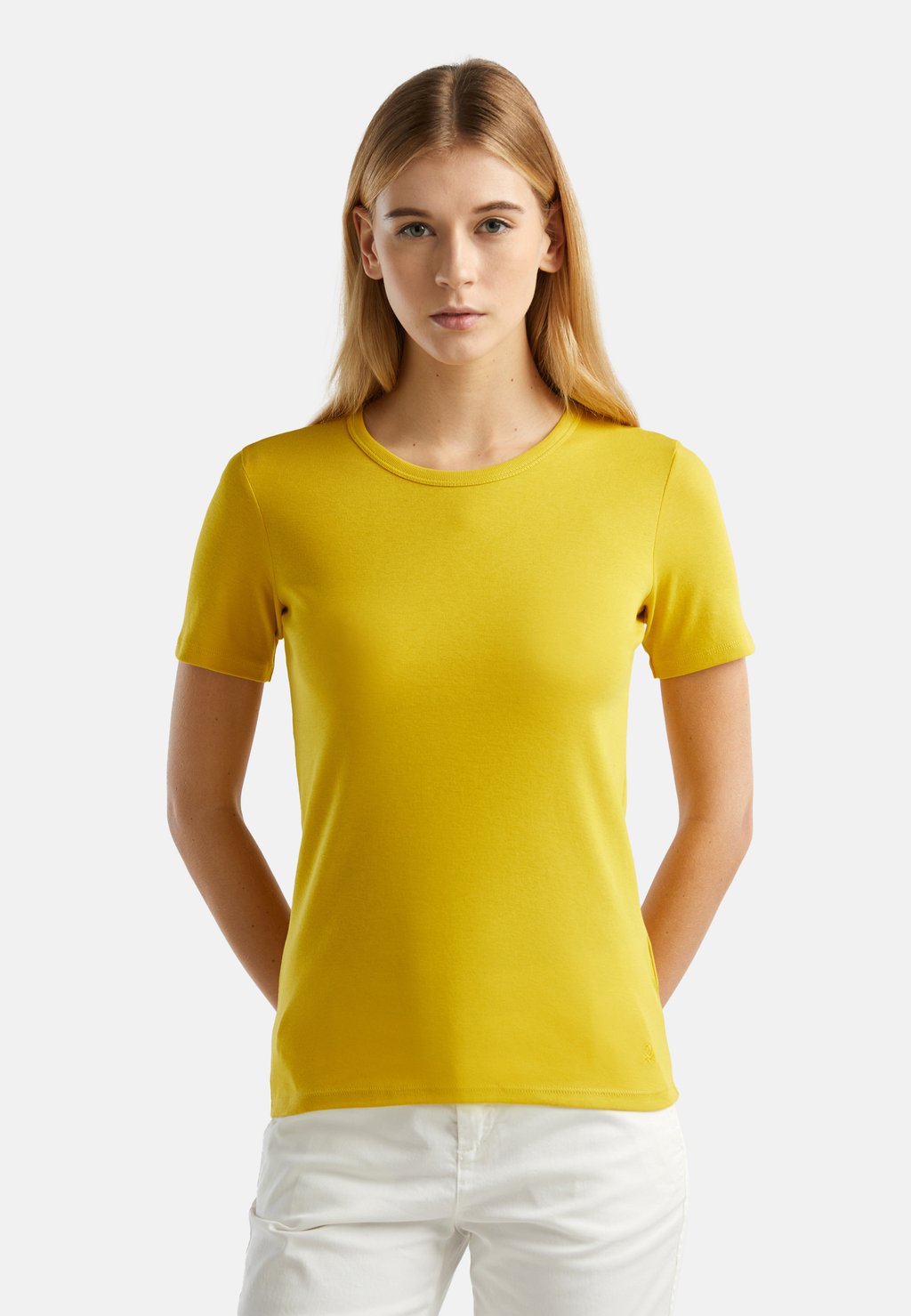 Базовая футболка United Colors of Benetton, горчица