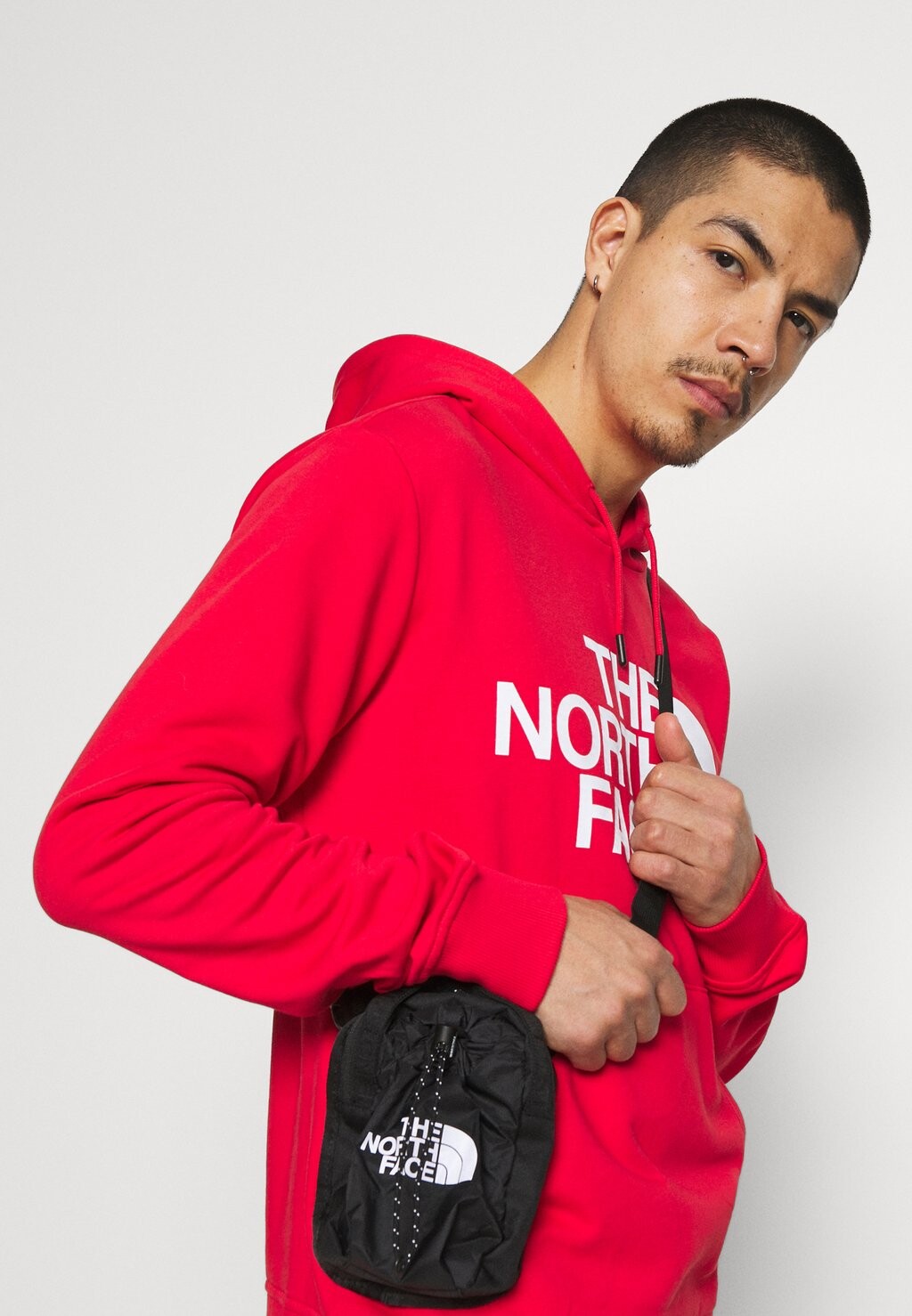 

Сумка через плечо The North Face, черный