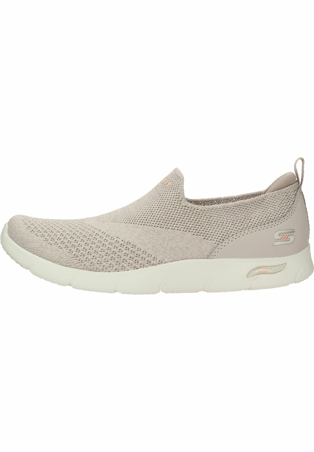 

Кроссовки Skechers