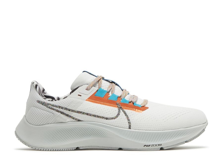 

Кроссовки Nike Air Zoom Pegasus 38 'Made From Sport', белый