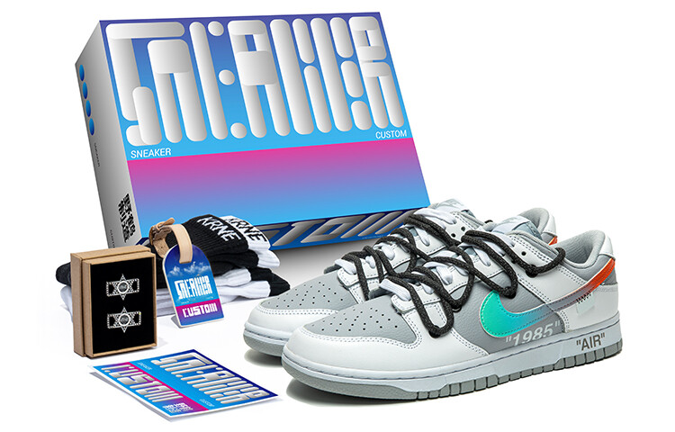 

Кроссовки Nike Dunk, серый/белый
