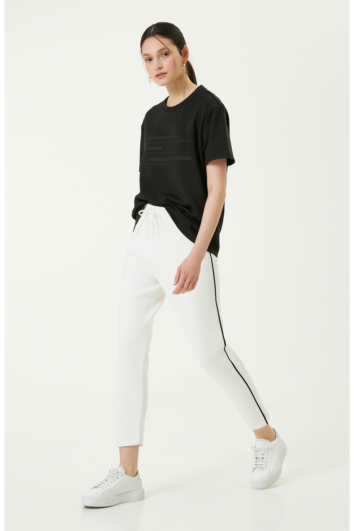 цена N-tech Knitwear Белые спортивные штаны Network, белый
