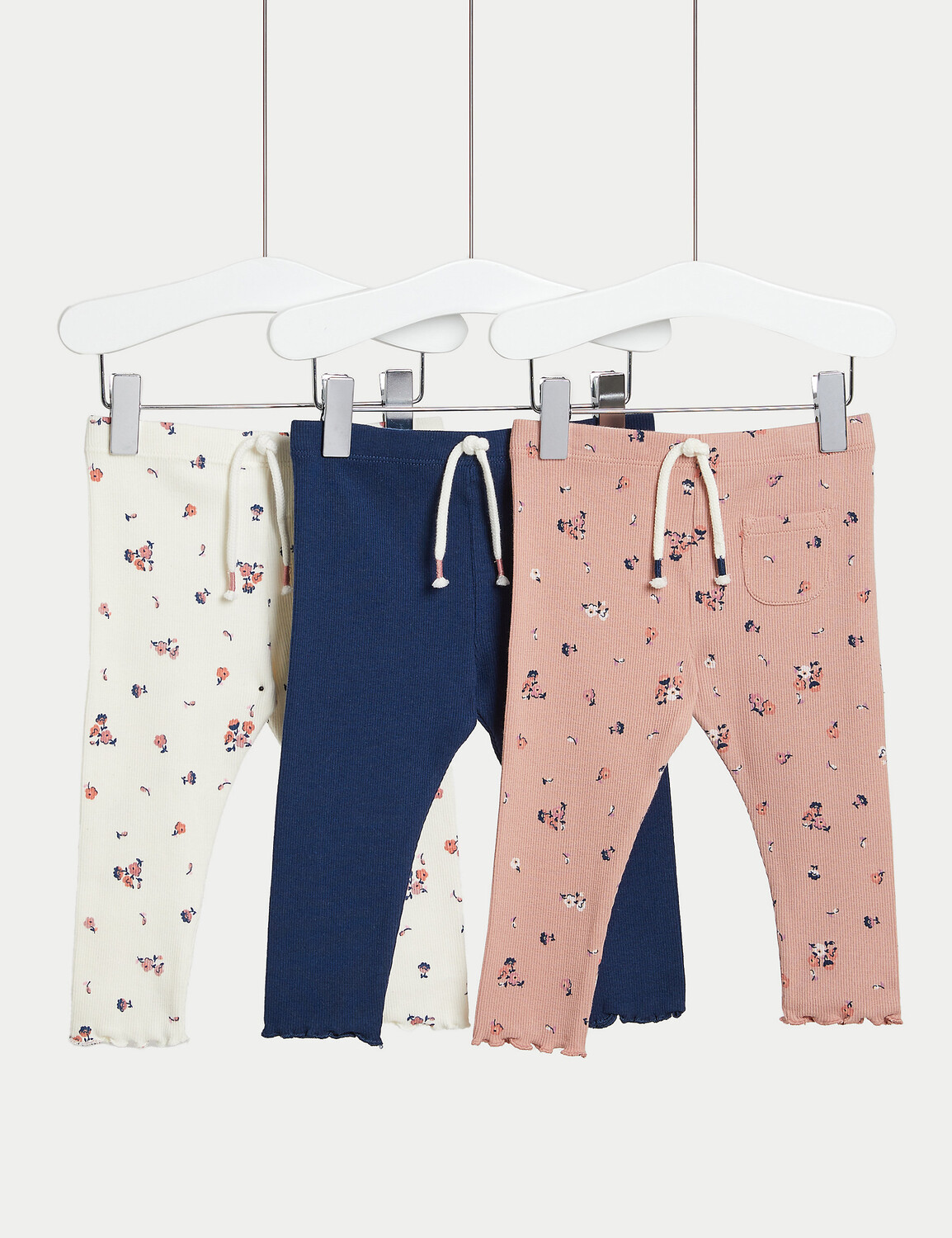 

Леггинсы из 3 пар хлопка с цветочным принтом (0–3 года) Marks & Spencer, мульти