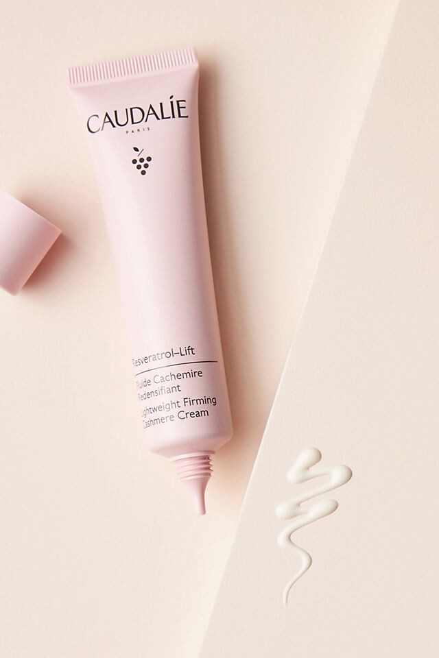 

Легкий укрепляющий крем Caudalie Resveratrol Lift с кашемиром, розовый
