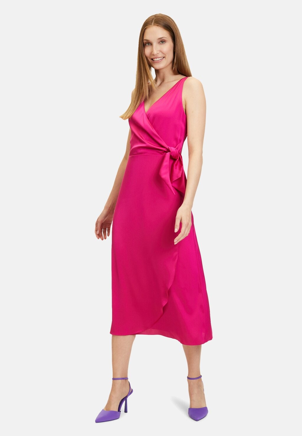 

Повседневное платье Vera Mont, цвет deep fuchsia
