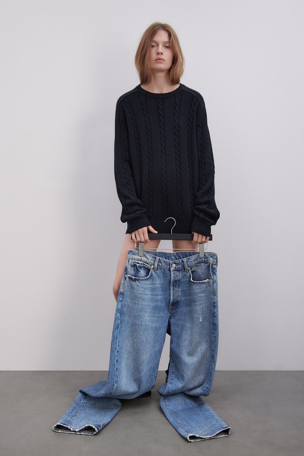 

Свитер вязанной вязки ZARA, темно-синий