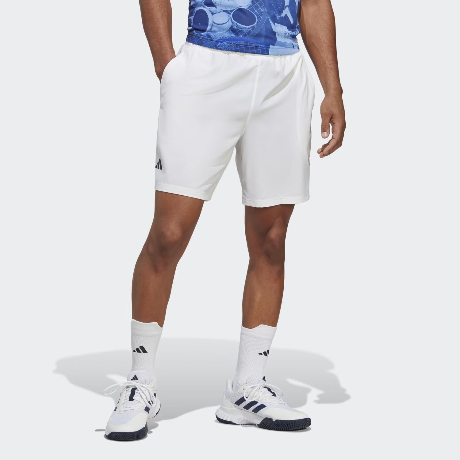 

Клубные теннисные шорты из эластичной ткани Adidas, цвет White
