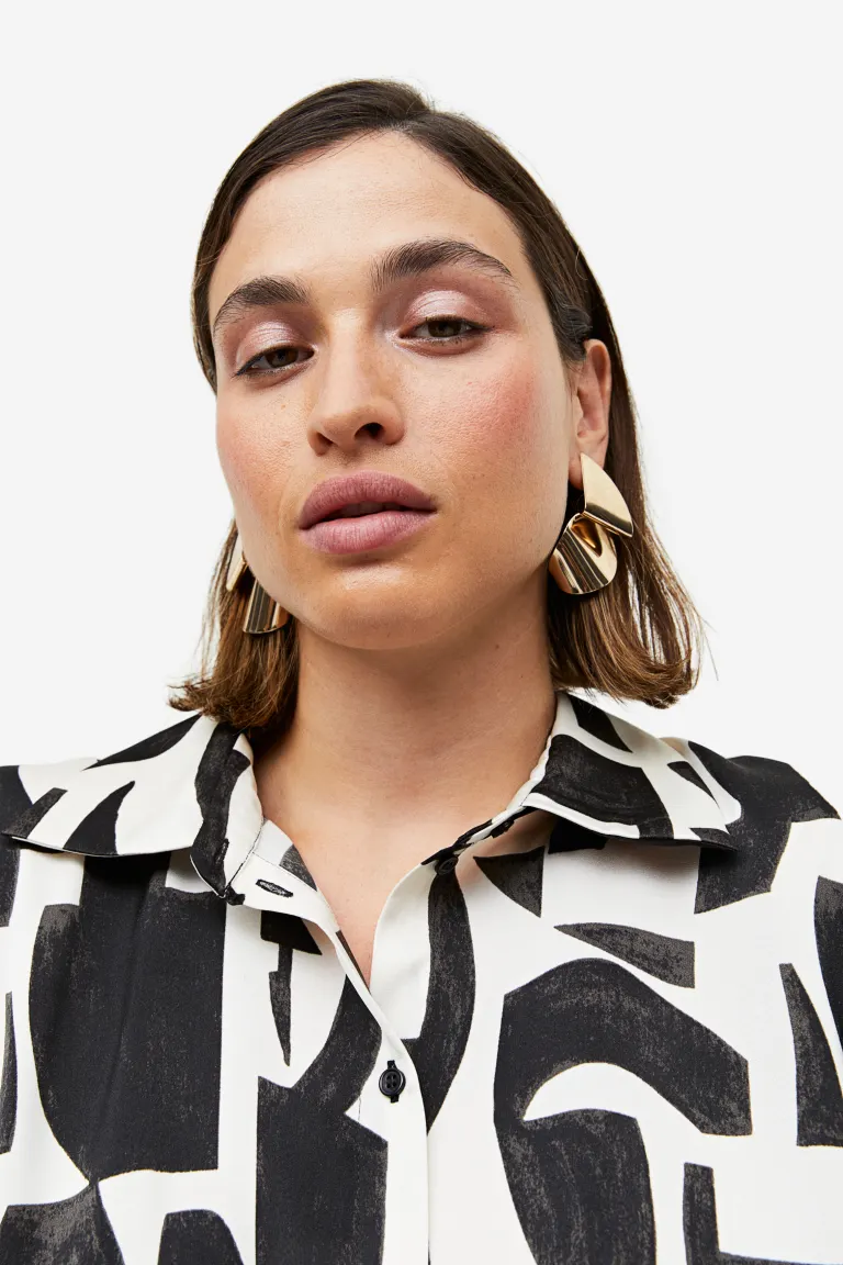 

Платье-рубашка из атласа H&M, бежевый