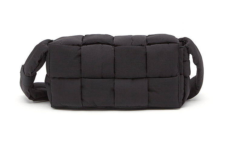 

Сумка через плечо Bottega Veneta Cassette Nylon, черный