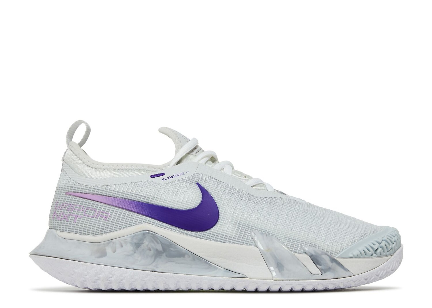 

Кроссовки Nike Wmns Nikecourt React Vapor Nxt 'Photon Dust Court Purple', серый